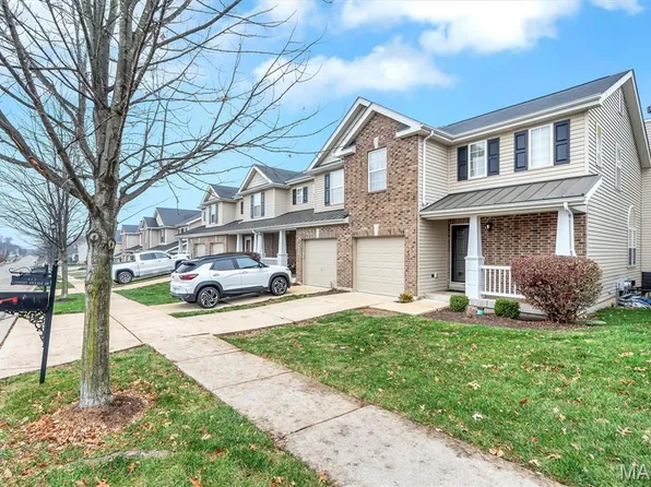 623 Country Village Dr, Lake Saint Louis, MO 63367
