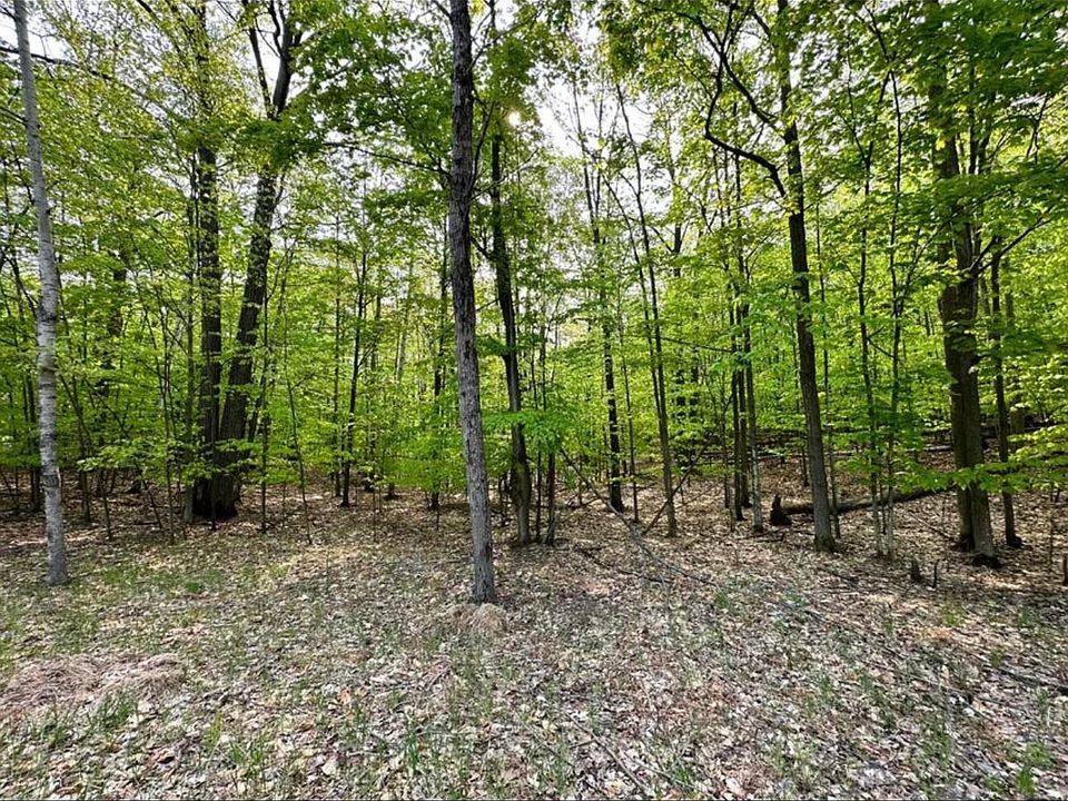 1st image of 228/229 Woodcock Ct