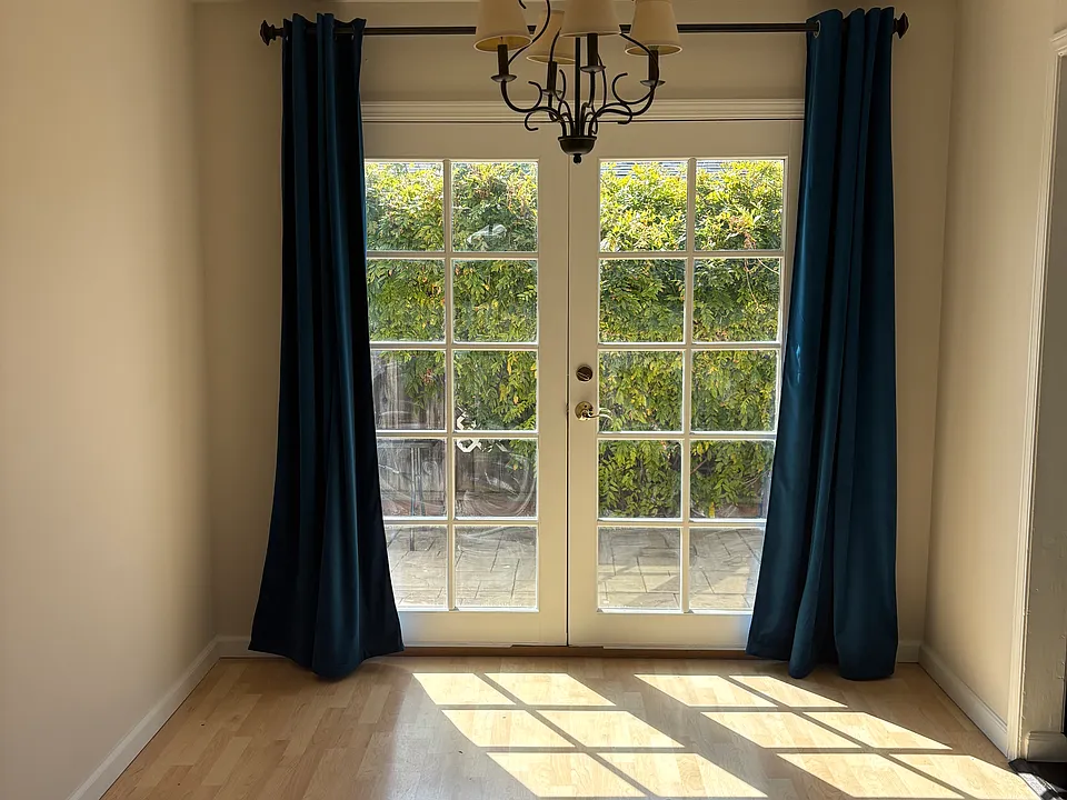2183 San Antonio Pl