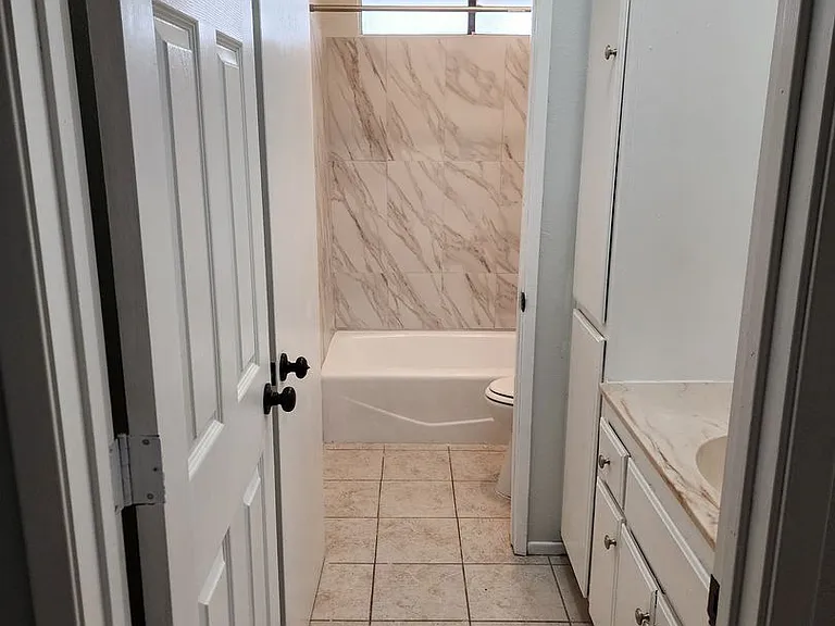 15833 Serrano Rd — Photo 25