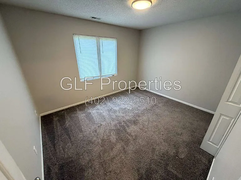 1710 Prairie Ave — Photo 7