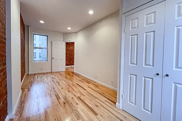 Rented by Corcoran | media 8