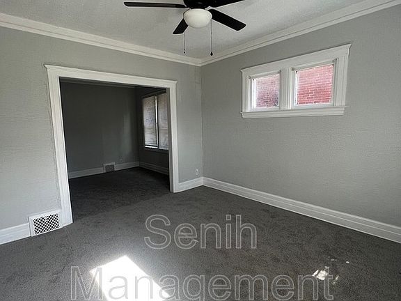5th image of 3980 Helen St