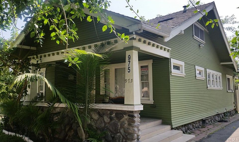 1st image of 975 Bradford St