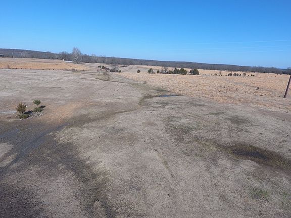 5th image of E Highway 270