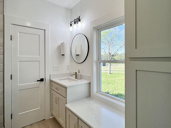 45th image of 2250 Elkton Pike