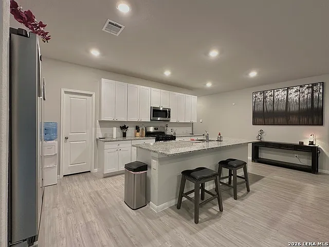 9210 Landa Fls — Photo 5