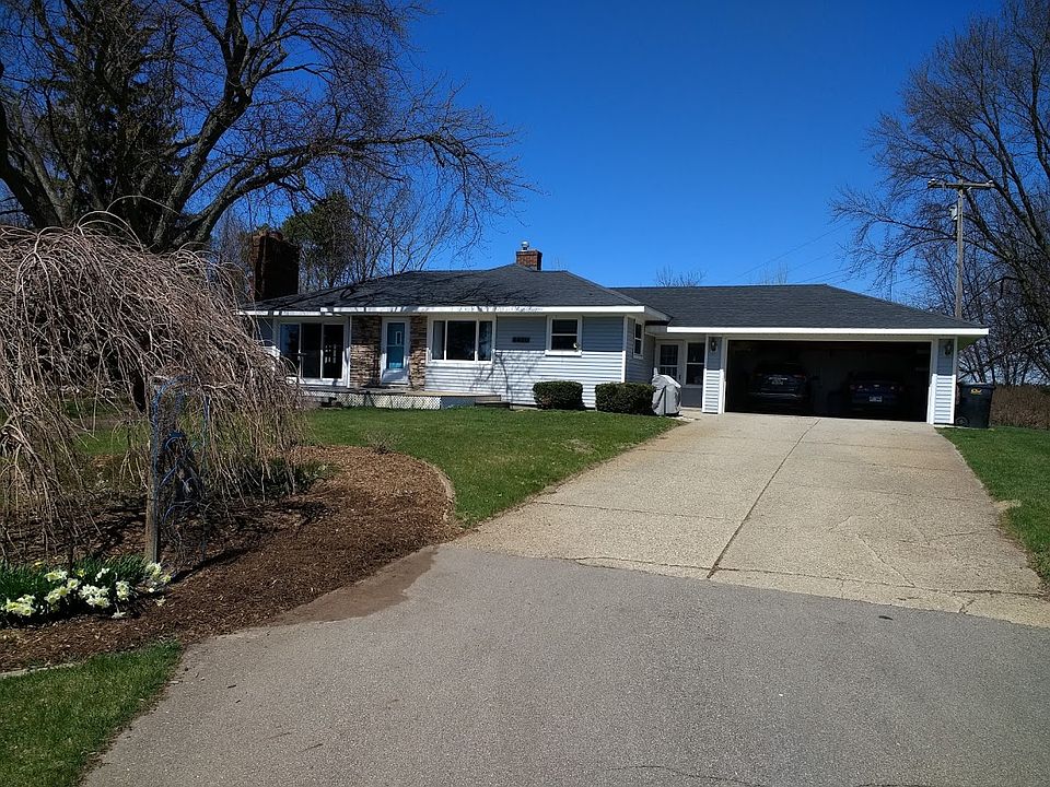 1st image of 4420 Butternut Dr