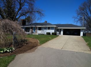 4420 Butternut Dr, Holland, MI 49424