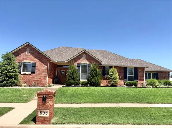 505 Swingman Rd, Yukon, OK 73099