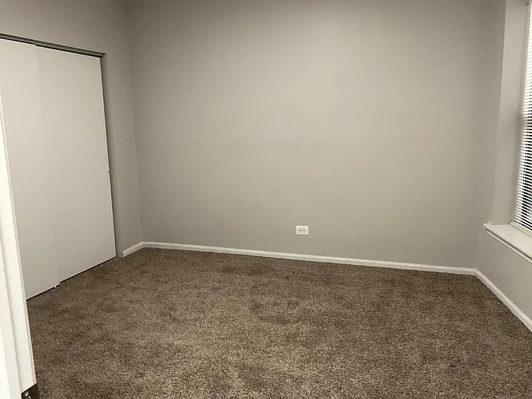 6209 S Greenwood Ave #203 — Photo 17