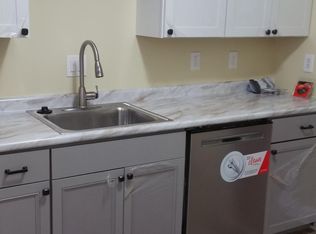 5626 Beacon St, Pittsburgh, PA 15217