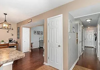 459 Stonehedge Ln — Photo 17