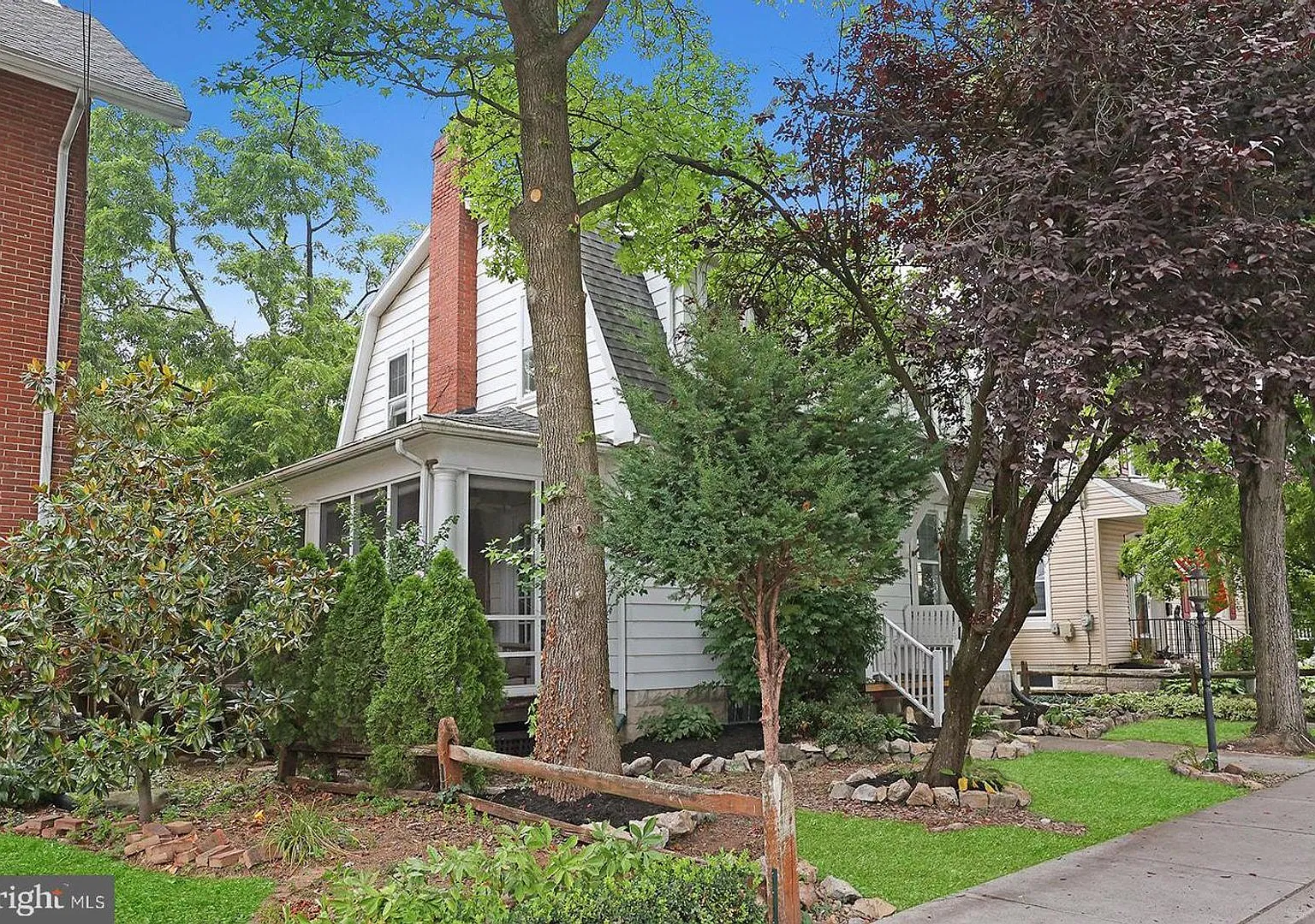 Single family home in Camp Hill — Photo 4