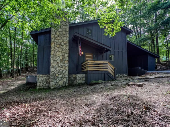 101 Pawnee St, Waleska, GA 30183