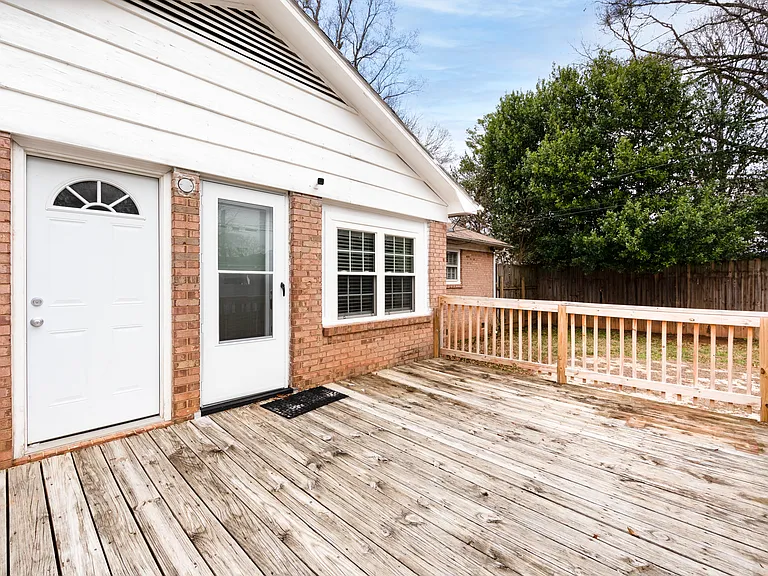 Somerdale Ln — Photo 14