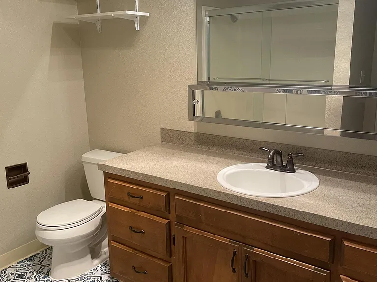 3925 NW Walnut Pl — Photo 9