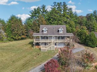 136 Ridge Brook Dr, Weaverville, NC 28787