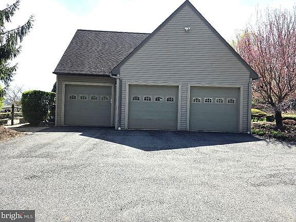 4th image of 234 Miller Rd