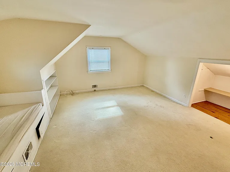 34 Highland Ave — Photo 10