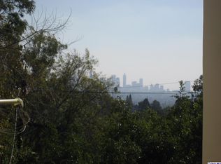5970 Graciosa Dr, Los Angeles, CA 90068