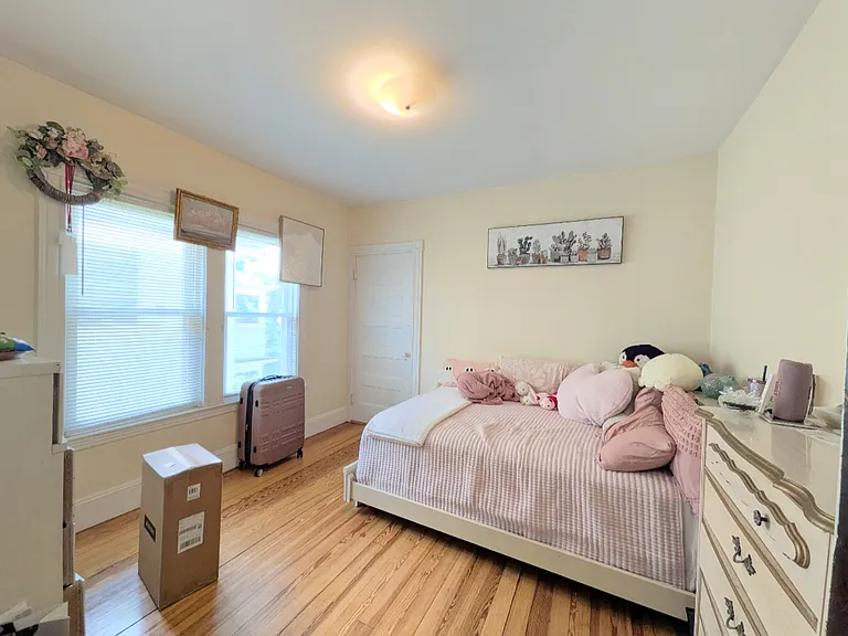 35 Allston St — Photo 4