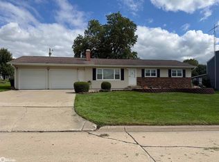 1306 Washington St, Tama, IA 52339