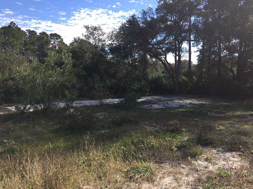 1st image of 300 Bear Foot Ln