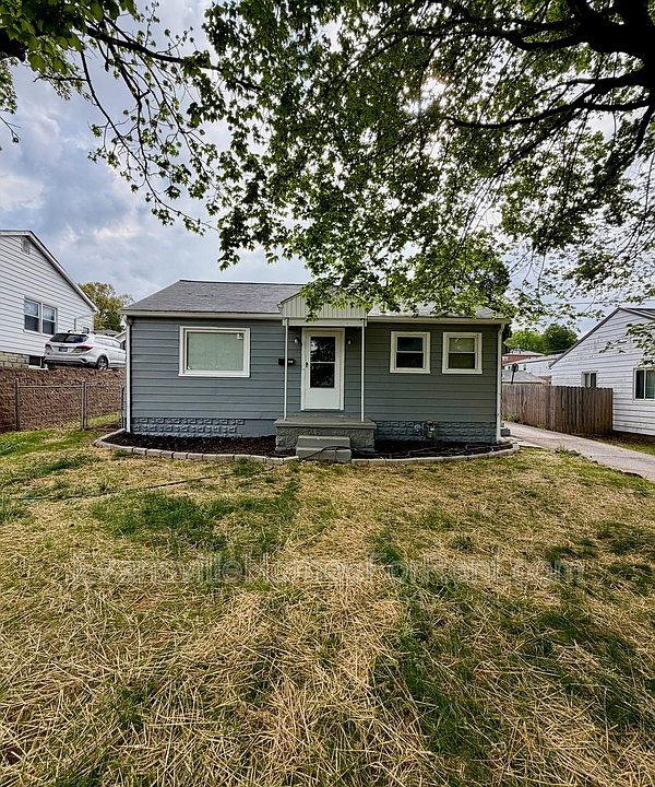 1st image of 120 Leslie Ave