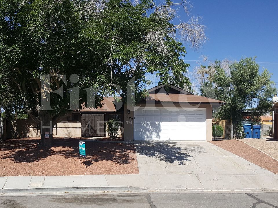 1st image of 1209 Ralph Cir