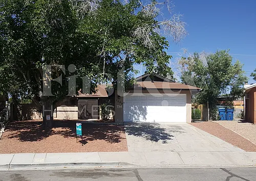 1209 Ralph Cir Photo 1