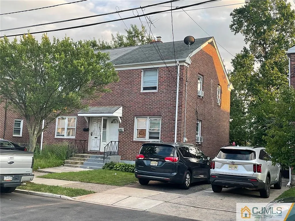 176 Rutgers St photo 1