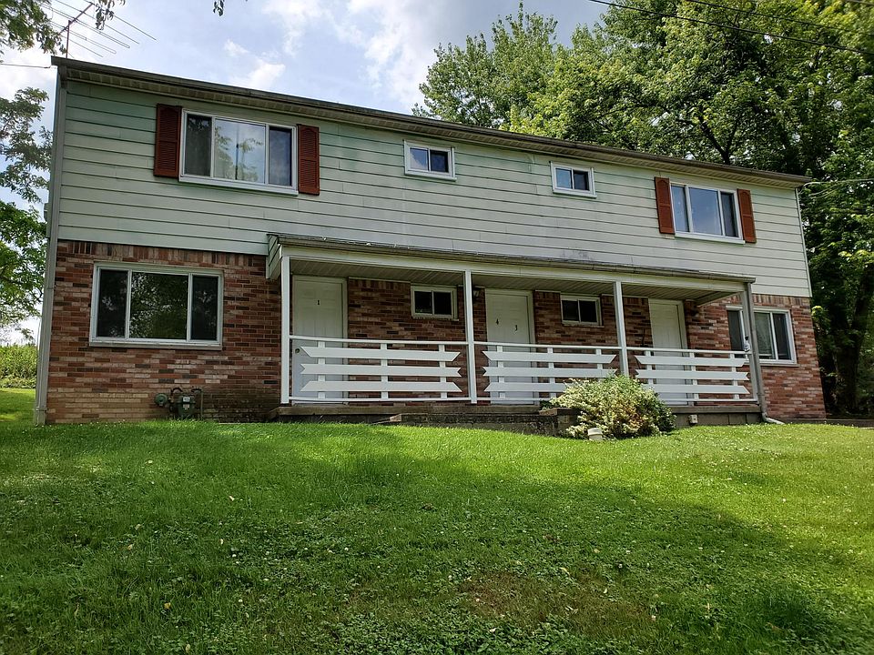 2nd image of 104 Doyle Rd #1