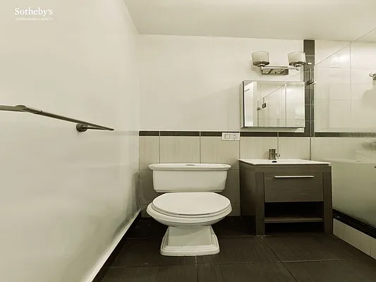 Rented by Sotheby's International Realty | media 9