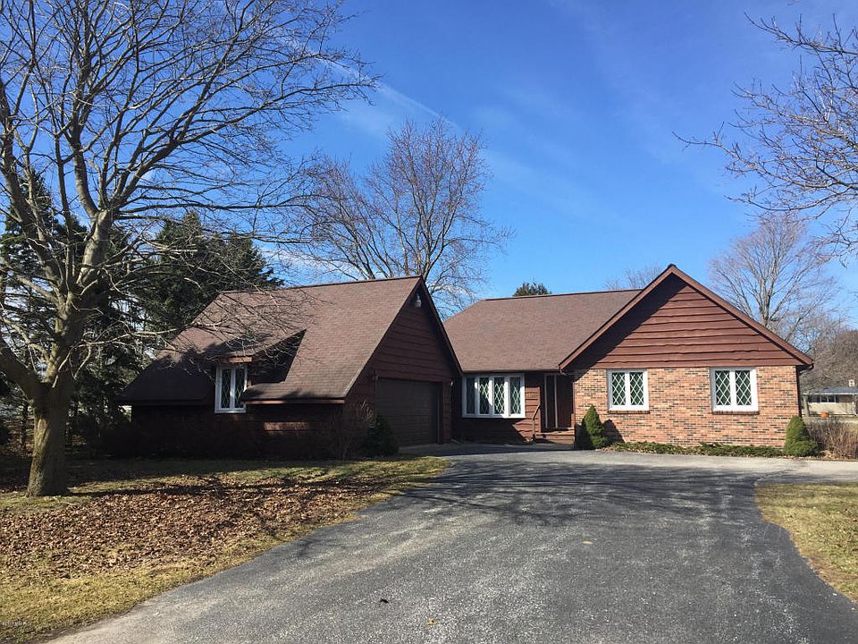 1st image of 1580 Arbor Ln