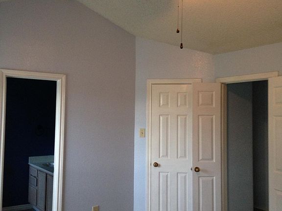 master bedroom - vaulted ceiling