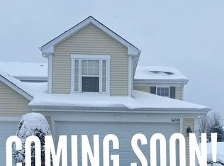 600 Chestnut Rdg, Minooka, IL 60447