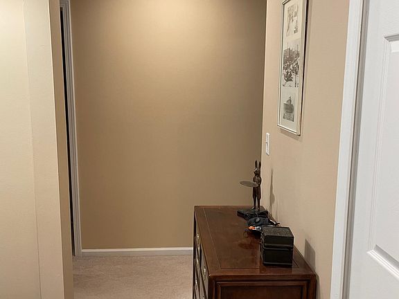 5th image of 5650 Eastman Blvd