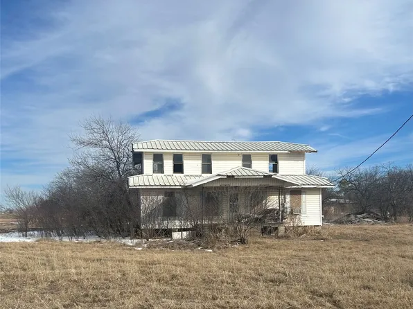 105 Texas Ave, Newcastle, TX 76372