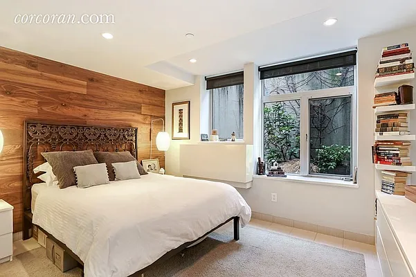 Sold by Corcoran | media 12