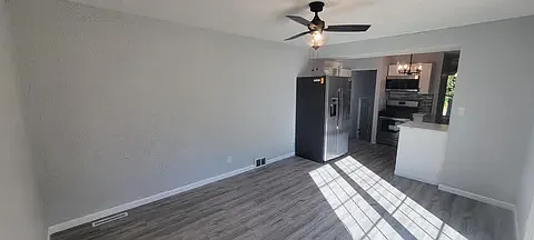 4 bed, 1600 sqft, $2,000 — Photo 3