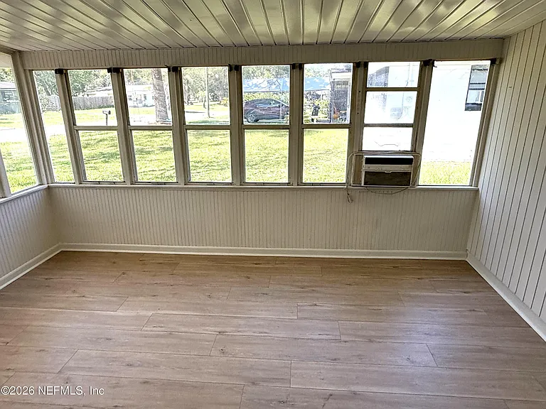 4705 Herta Rd — Photo 7