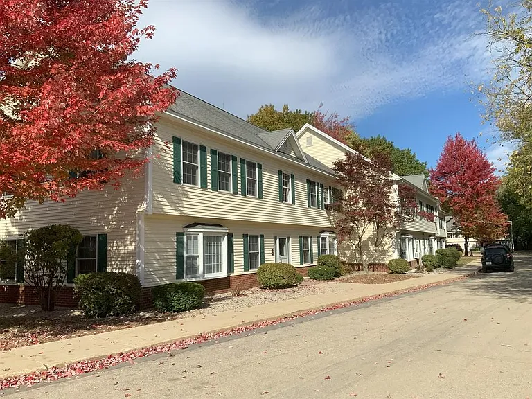1 Tammany Park Dover, NH 03820 — Photo 1