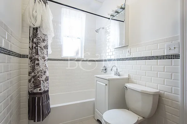 Rented by Brick&Mortar | media 18