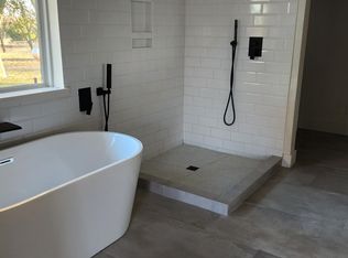 15910 Bradshaw Dr, Choctaw, OK 73020