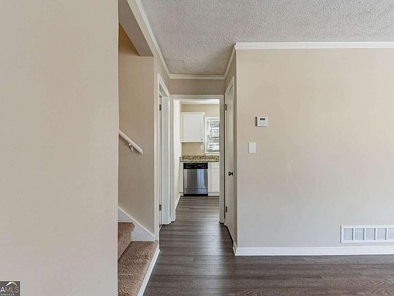 3rd image of 2473 Tyler Way