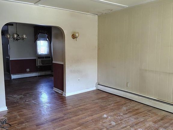5th image of 6318 Ditman St