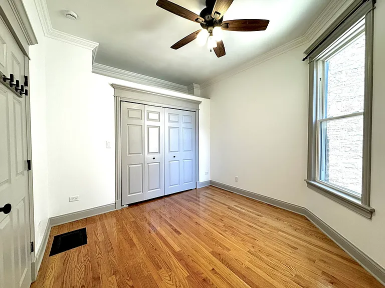 2424 N Mozart St #2 — Photo 15