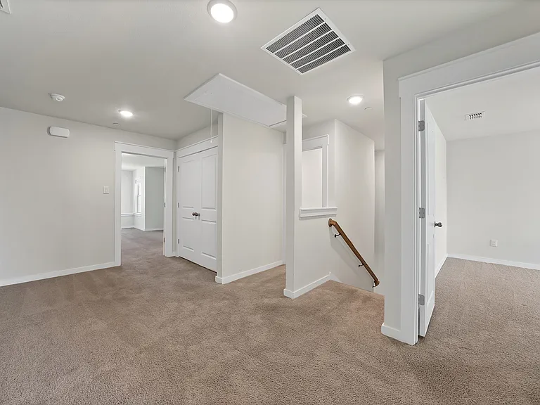 6610 Baritone Ct — Photo 16