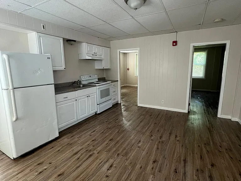 513 Washington St #3 — Photo 6